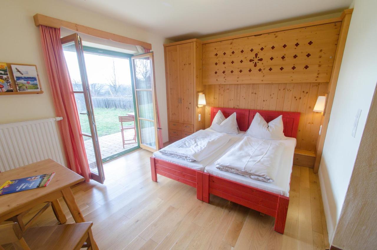 Jufa Hotel Tieschen Quarto foto